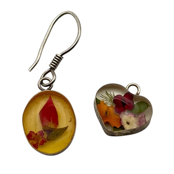 Vintage Jewelry - 925 Sterling Silver Vintage Red Rose Bud Dangle Earring and Floral Pendant